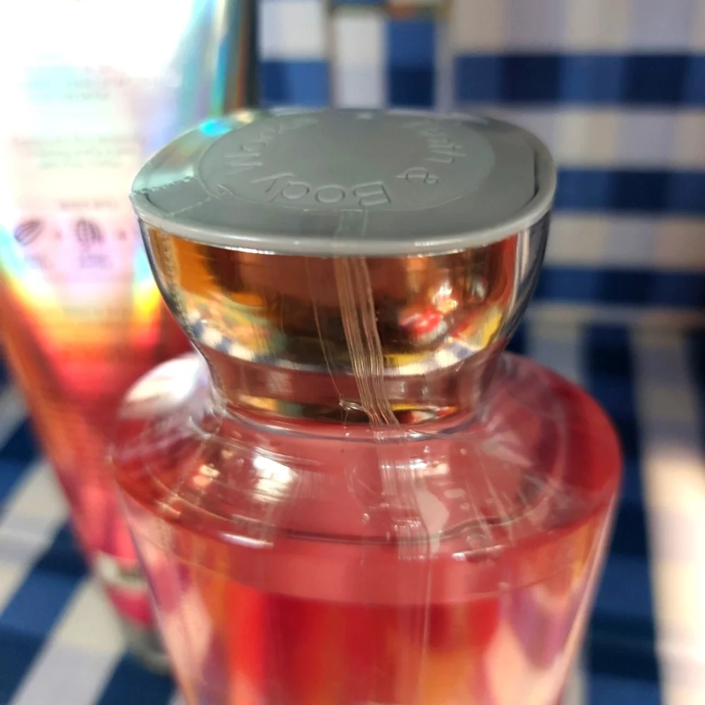 Bath n body body creme/ shower gel Pink Chiffon NWT . - Picture 3 of 3